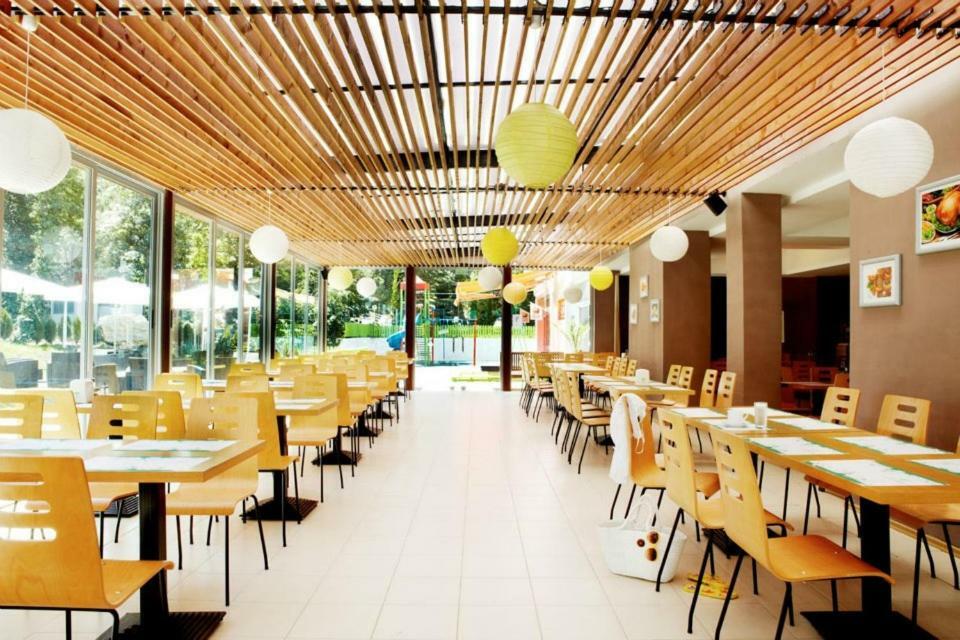 Green Park Hotel Golden Sands Luaran gambar