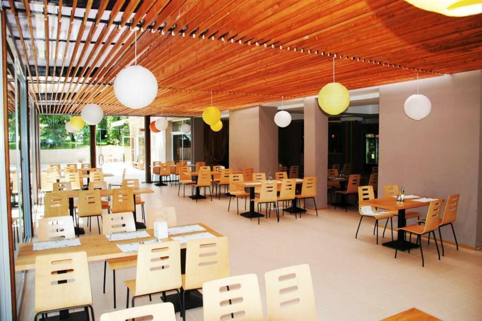 Green Park Hotel Golden Sands Luaran gambar