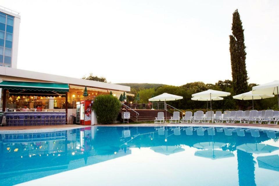Green Park Hotel Golden Sands Luaran gambar